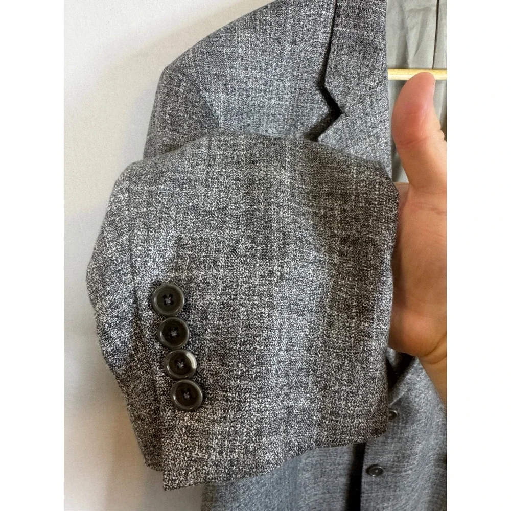 Armani Collezioni Giorgio Mens Grey Viscose Blazer Sport Coat 46R Made in Italy